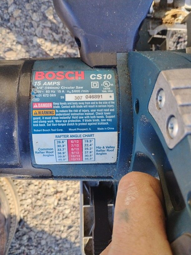 BOSCH CS10 SKILL SAW