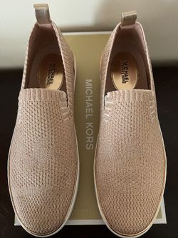 Michael kors skyler slip on rose gold 2025