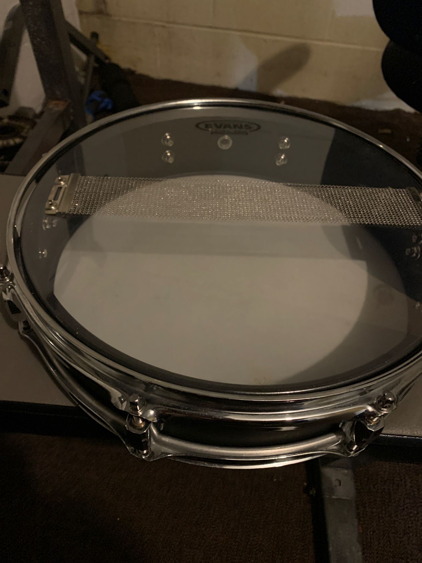 Piccolo snare drum pear