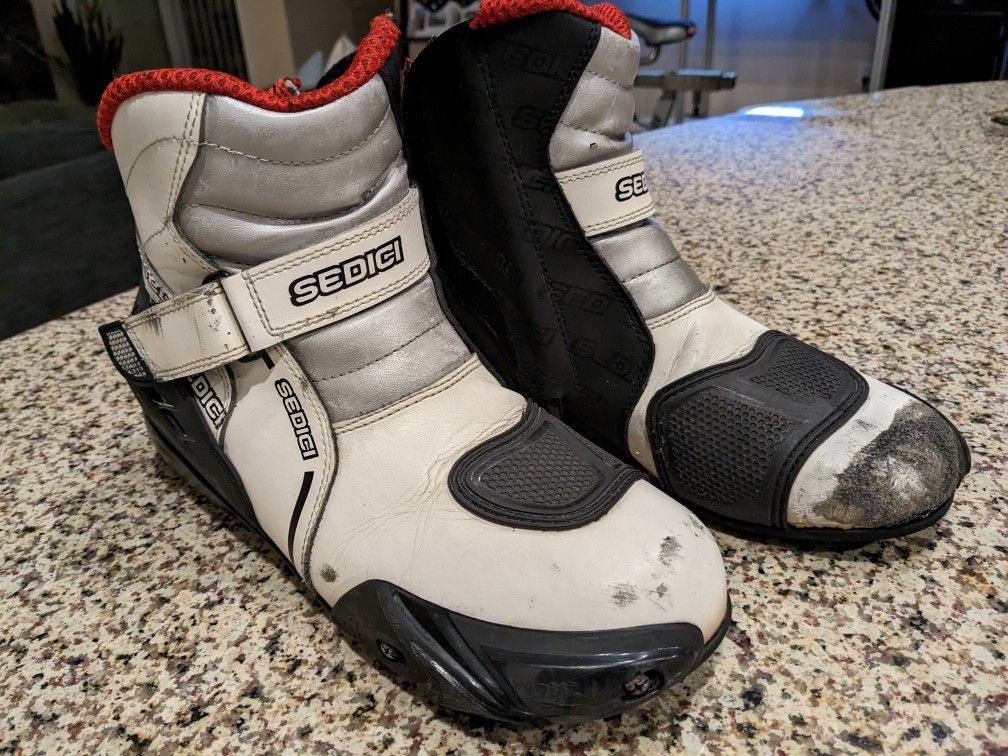 Sedici Rapido Leather Boots - Size 10