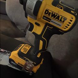 TRADE For A Dyson Vaccum 