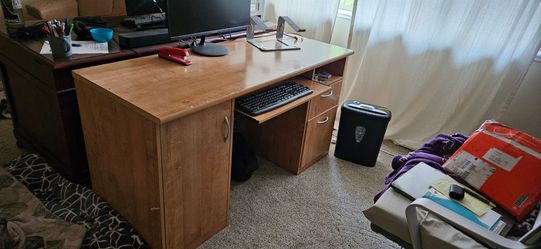 Free wooden desk