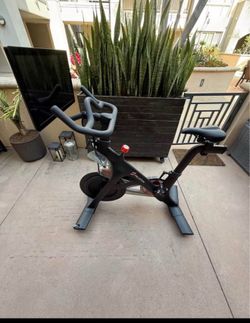 Peloton  bike