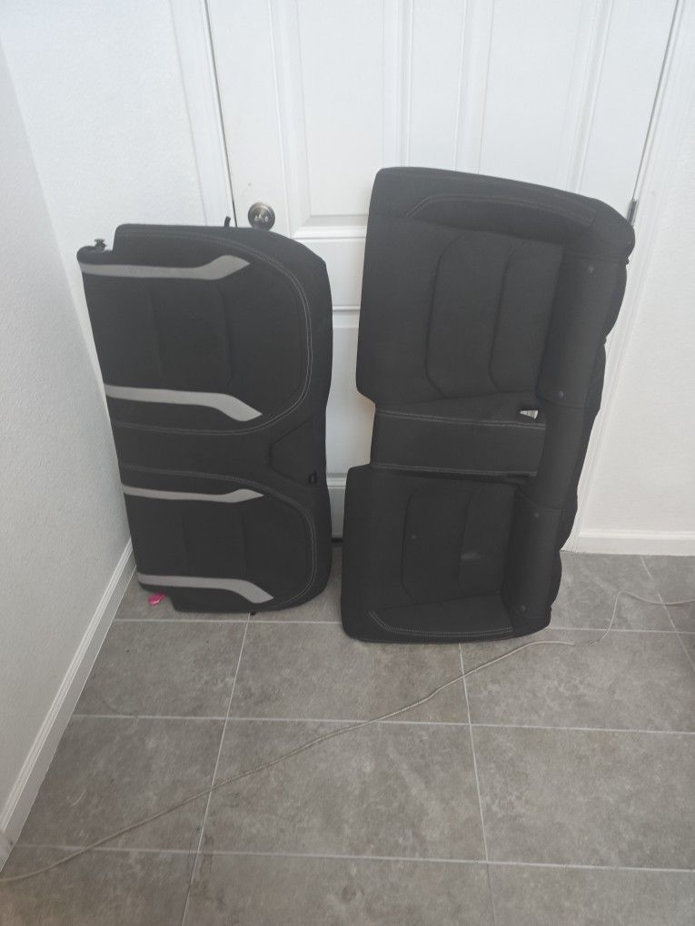 Camaro SS Back Seats Only (Not Leather)