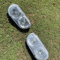 2010 Dodge Challenger R/T Headlights 