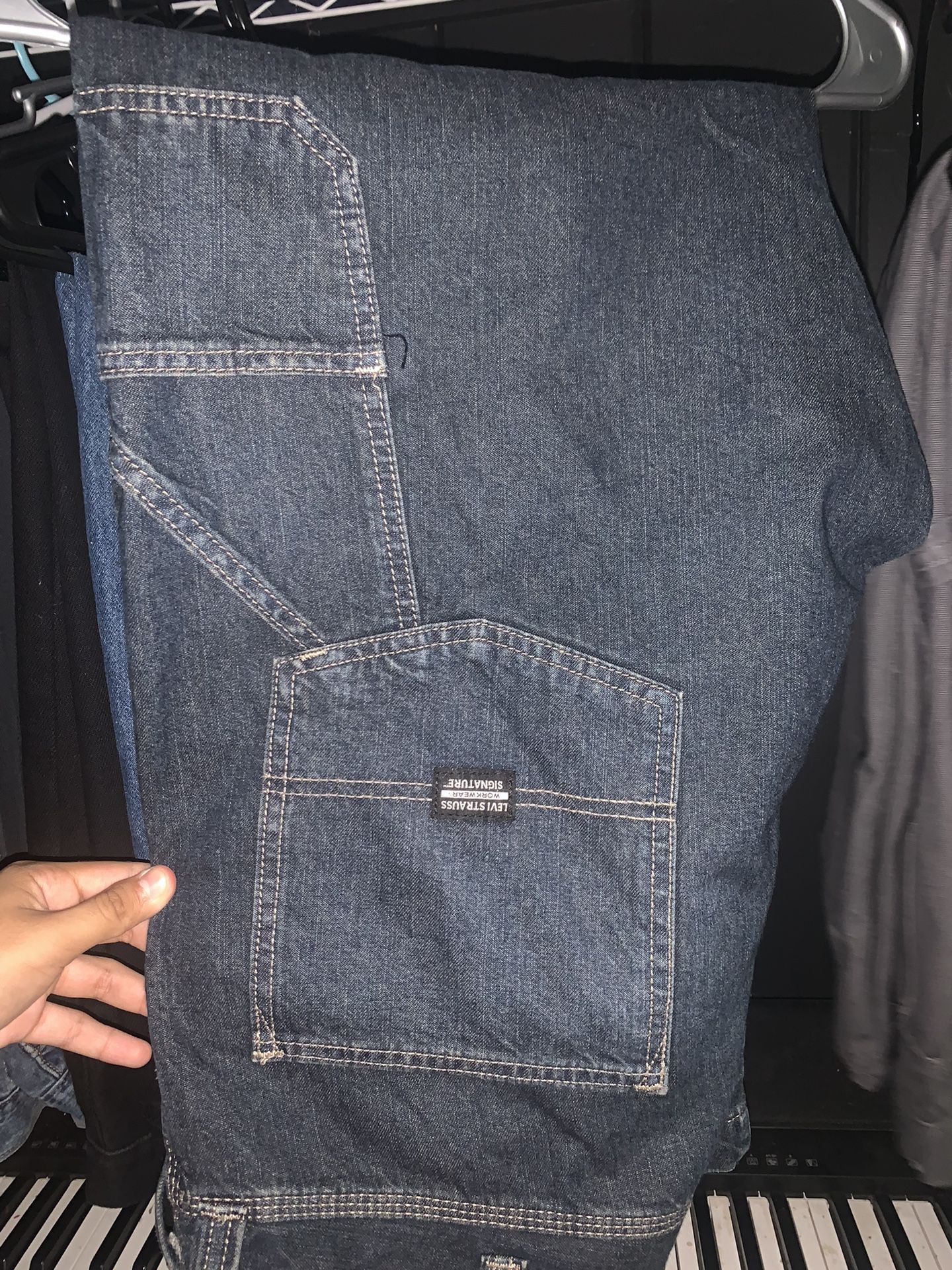 Baggy Levi’s