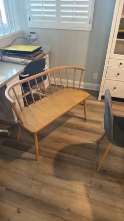 Wood bench
