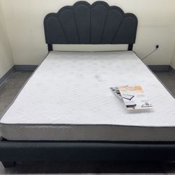 Queen Size Led Bed With Orthopedic Mattress Included 