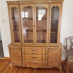 Vintage China Cabinet Perfect Condition 