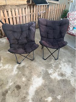 Lounging chairs