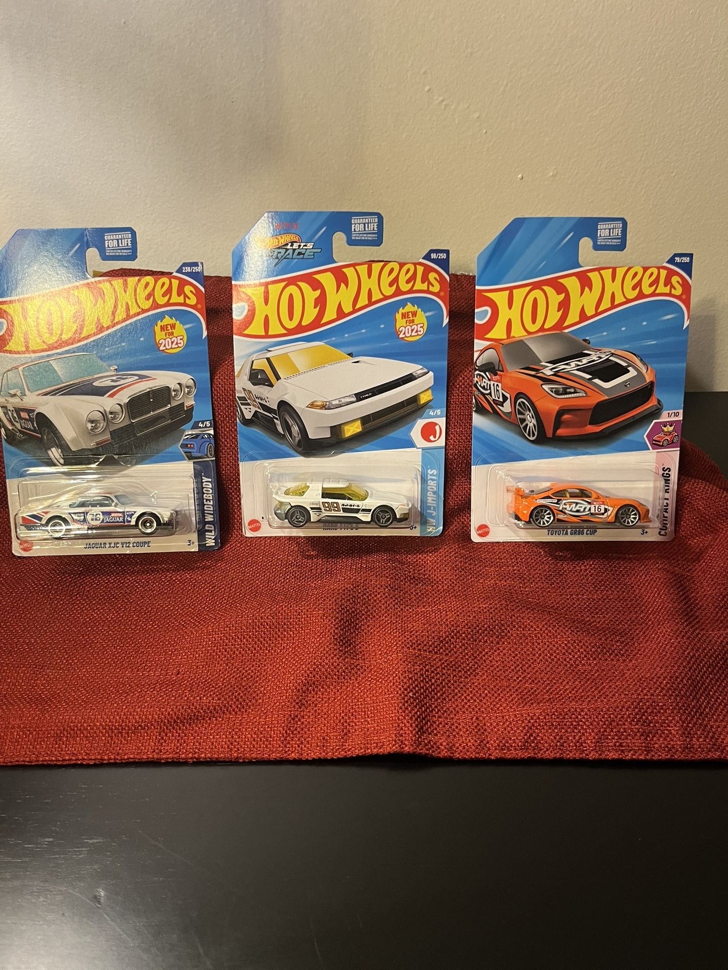 Hot wheels 