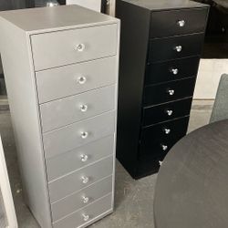 8 Drawer Chest Black Or Silver $199 Two Left Ready For delivery 