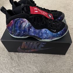 Nike Air Foamposite Galaxy size 13