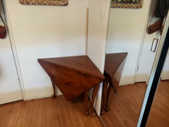 Solid Wood Drop-Leaf Gate-Leg Table