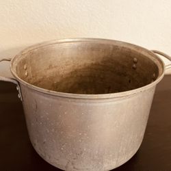 Antique Pot Aluminum  Enterprise Co Made In 🇺🇸 