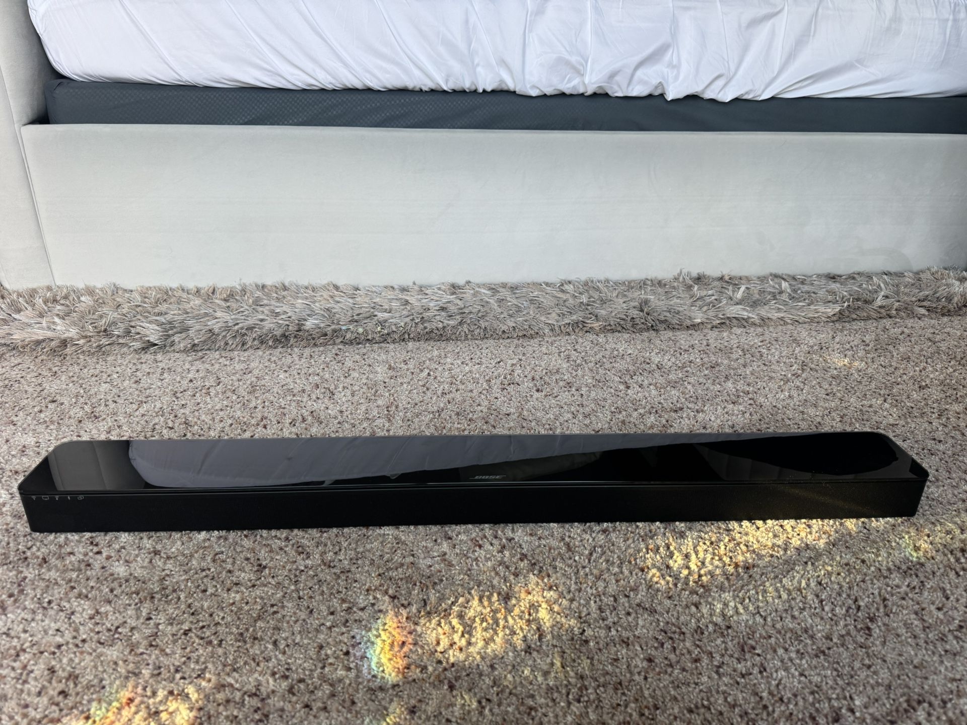 Bose Soundtouch 300 Soundbar & Bose 700 subwoofer