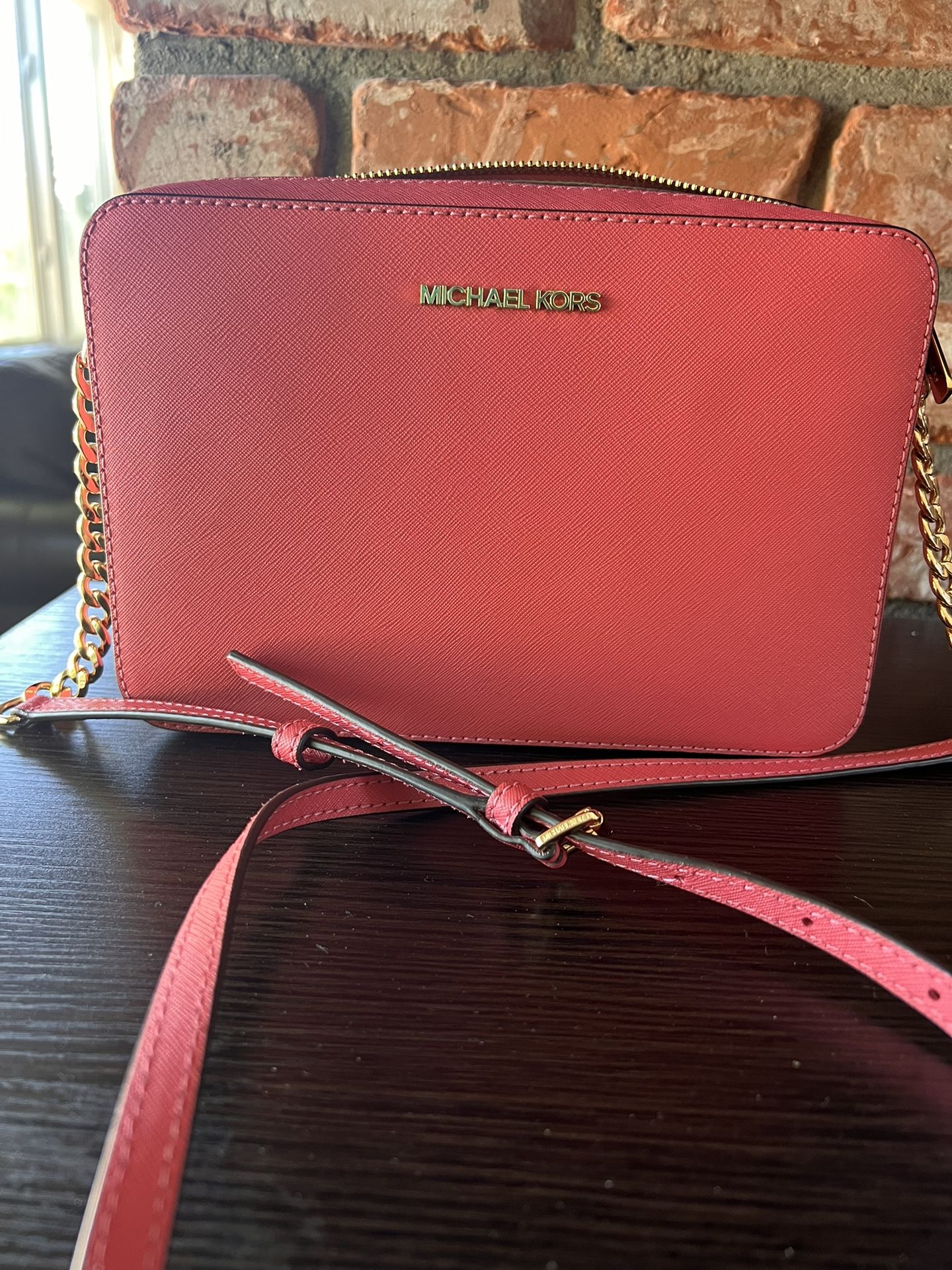 Michael Kors Crossbody Bag