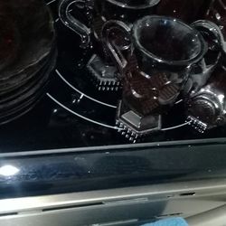 Red glass Avon 16 pieces