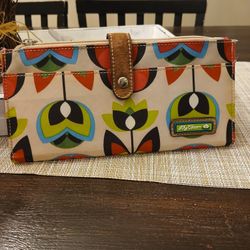 Lily Bloom Buildfold