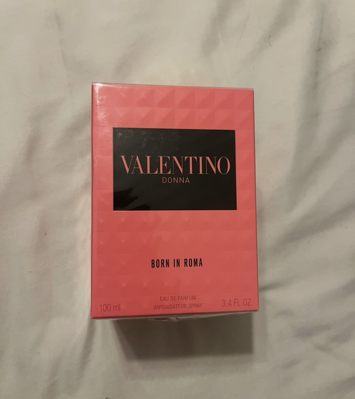 Valentino Donna Born in Roma
