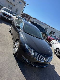 2014 Lincoln MKZ