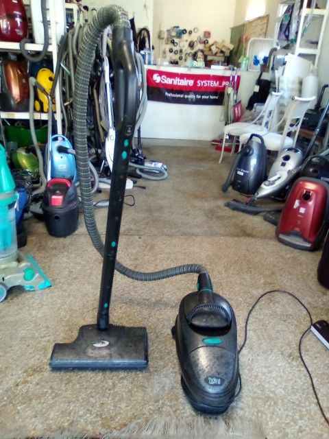 Vacuum Cleaner