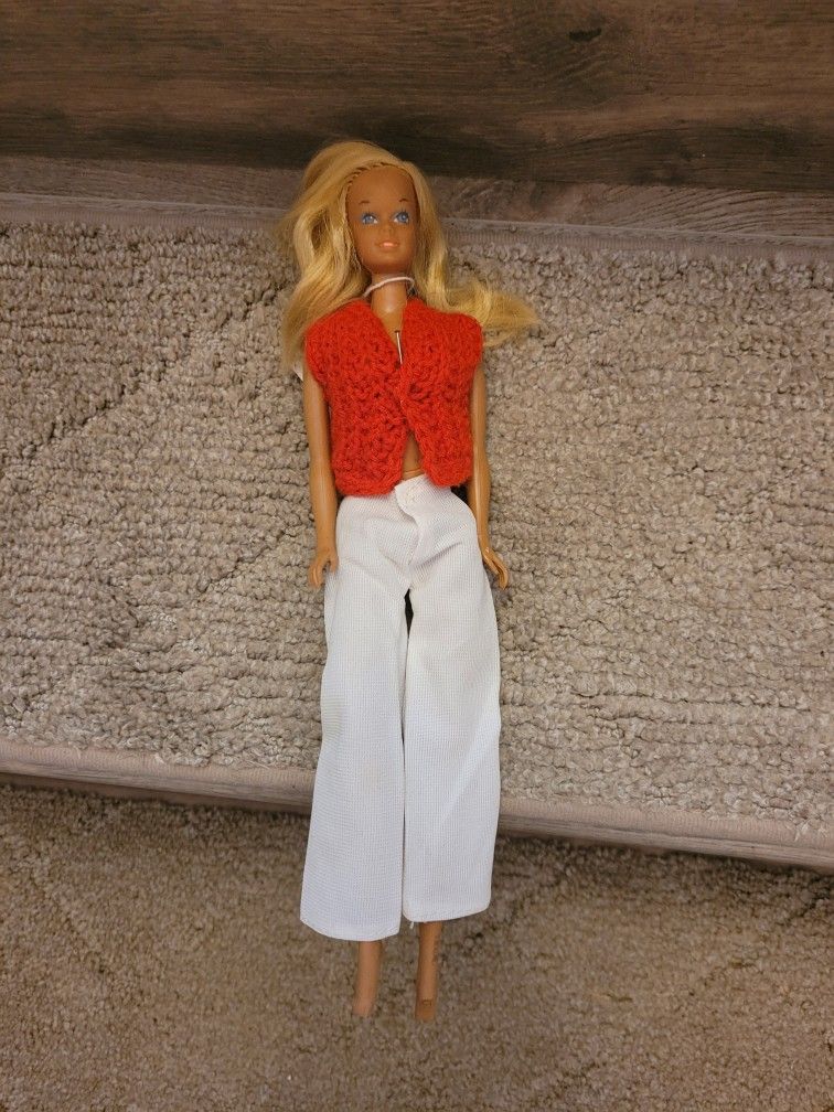 VINTAGE 1960'S BARBIE