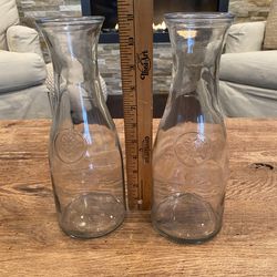 2 Glass carafe pitcher