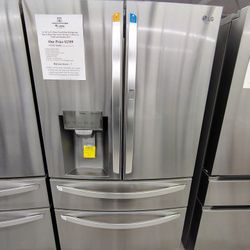 WEEKEND SPECIAL! LG 30 Cu. Ft. 4 Door French Door Refrigerator, Door in Door, Full Convert Drawer, Craft Ice in PrintProof Stainless Steel