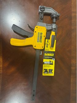 DEWALT 12 in. 825 Ibs. Hybrid Clamp