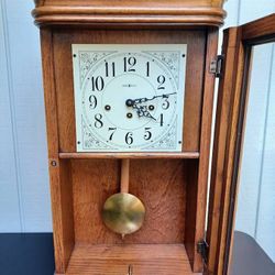 Howard Miller Sandringham Wall Clock Model # 613-108 Works Great