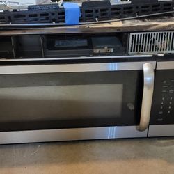 Above The Range Frigidaire Microwave   