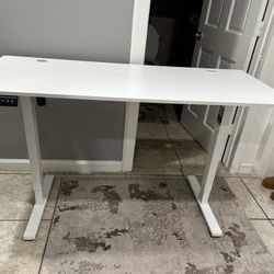 Electric Standing Desk