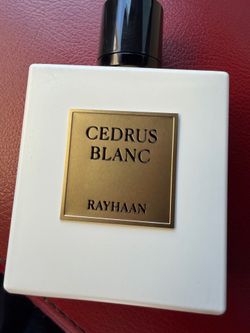 Rayhaan cedrus blanc