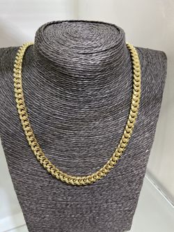 10k gold Miami cuban chain, 24inch for a good price!!