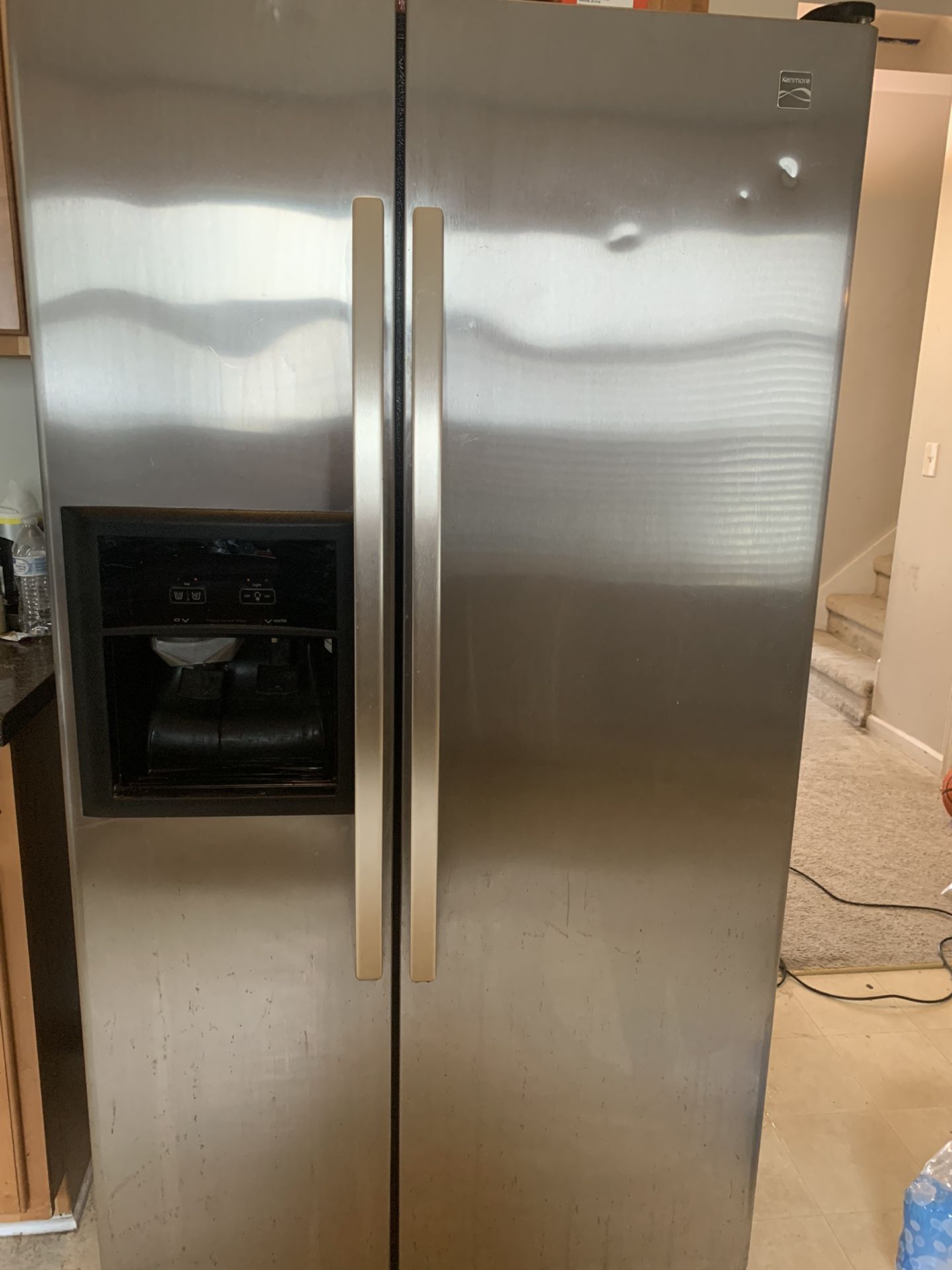 Kenmore refrigerator & freezer 