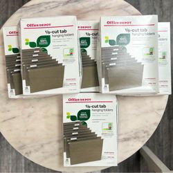 Hanging folders