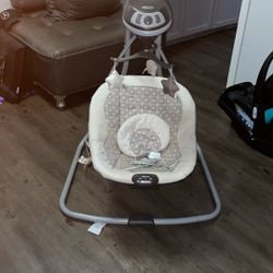 Graco Baby Swing 