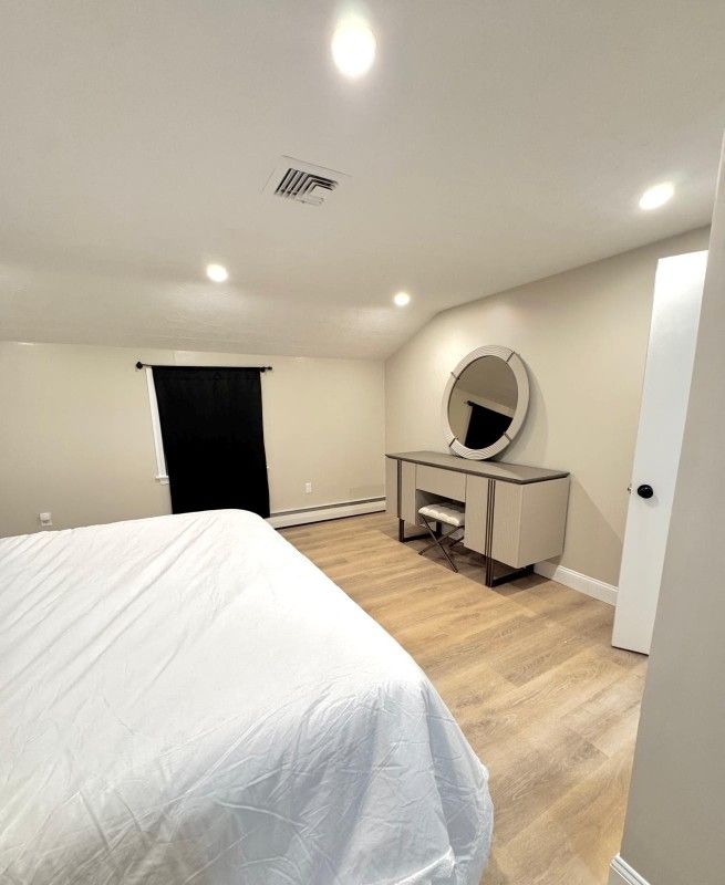 5 Piece King Bedroom Set