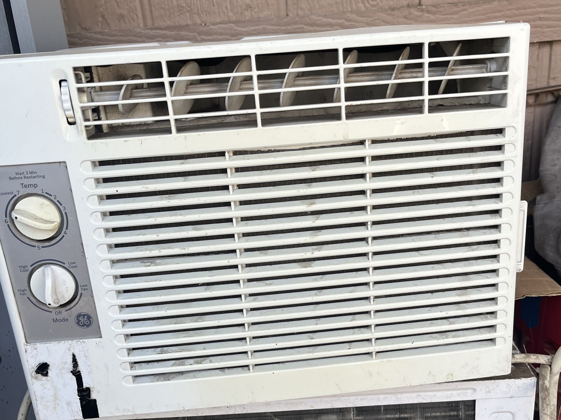Window AC Unit