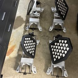 Hunter Alignment Target Heads excellent condition! (4)