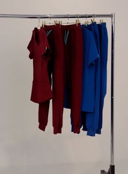 Scrubs sets (price Per Set)