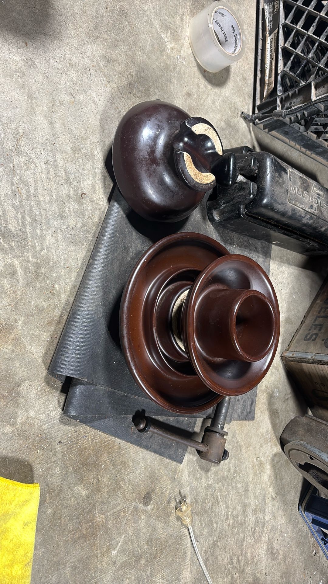 Ceramic Insulators, Locke And SBT