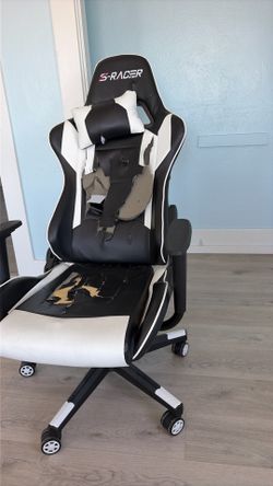 Gaming chair