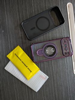 Pixel 10 Pro phone cases & screen protector