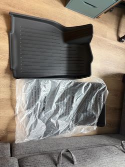 Tesla cargo liners