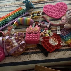 Pop It’s And Fidget Toys 