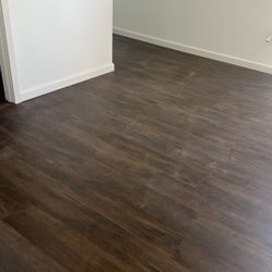 Vinyl And Laminate Flooring