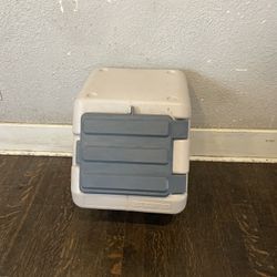 pet food storage container. 
