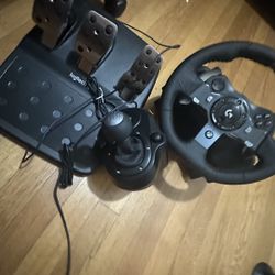 LogitechgG920 driving racing wheel 